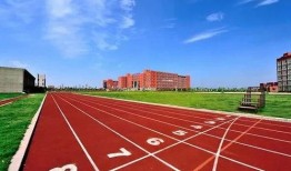 长治体育公园跑道一圈多少米 吃瓜红姐,吃瓜红姐带你探秘公园健身圈”